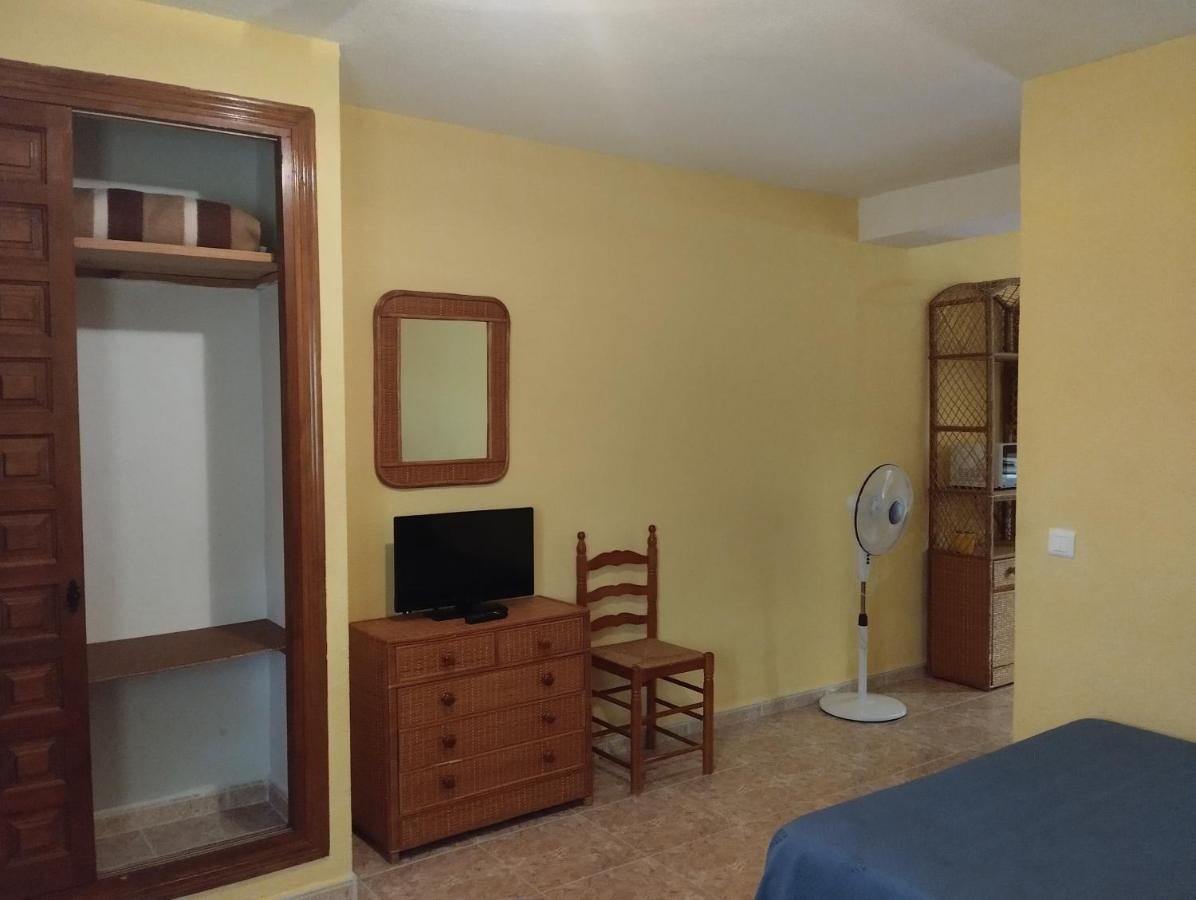 Apartamentos Condado De Miranda มิรานดา เดล กัสตาญาร์ ภายนอก รูปภาพ
