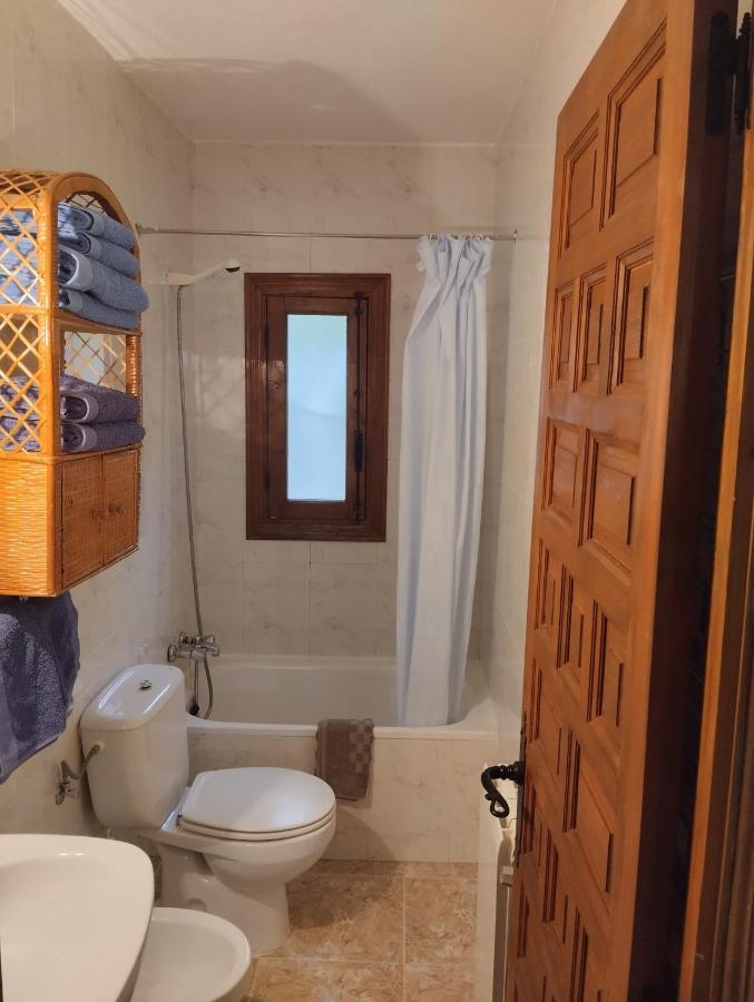 Apartamentos Condado De Miranda มิรานดา เดล กัสตาญาร์ ภายนอก รูปภาพ