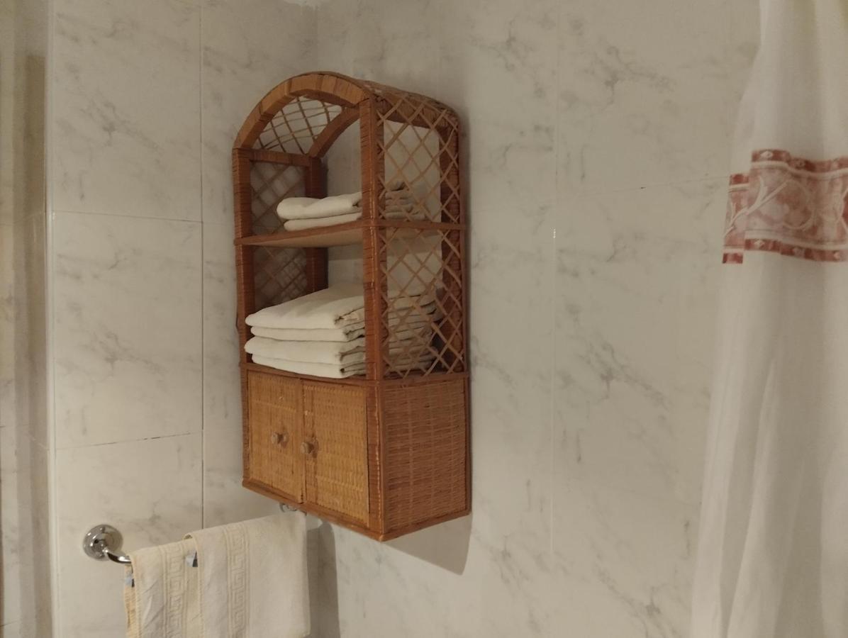 Apartamentos Condado De Miranda มิรานดา เดล กัสตาญาร์ ภายนอก รูปภาพ