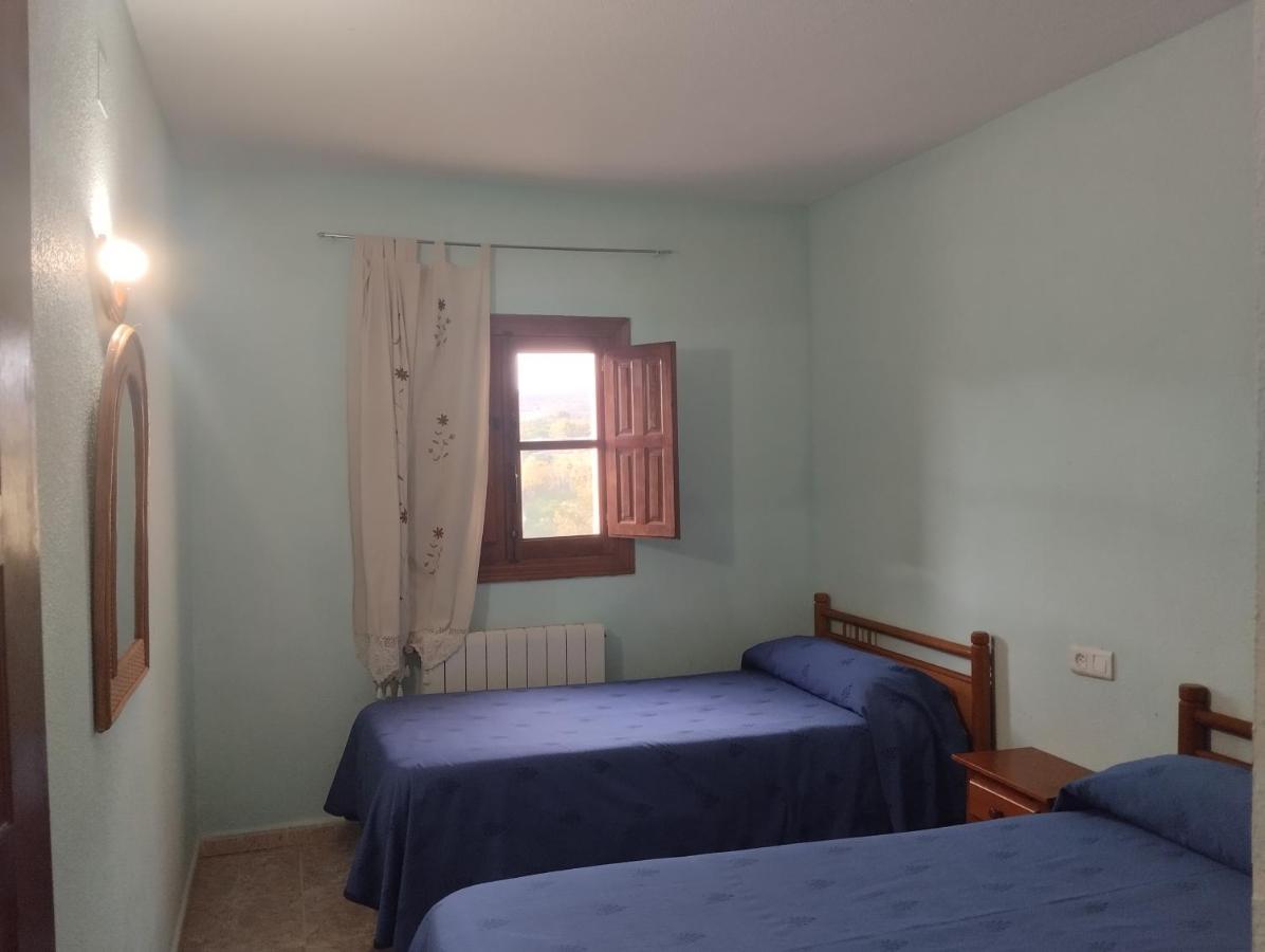 Apartamentos Condado De Miranda มิรานดา เดล กัสตาญาร์ ภายนอก รูปภาพ
